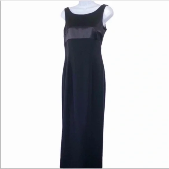 TAHARI sleeveless long formal dress 4 - Picture 9 of 13